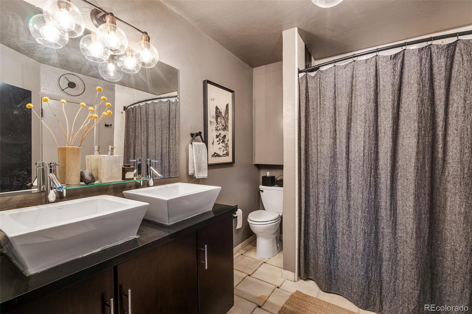 4401 S Delaware Street