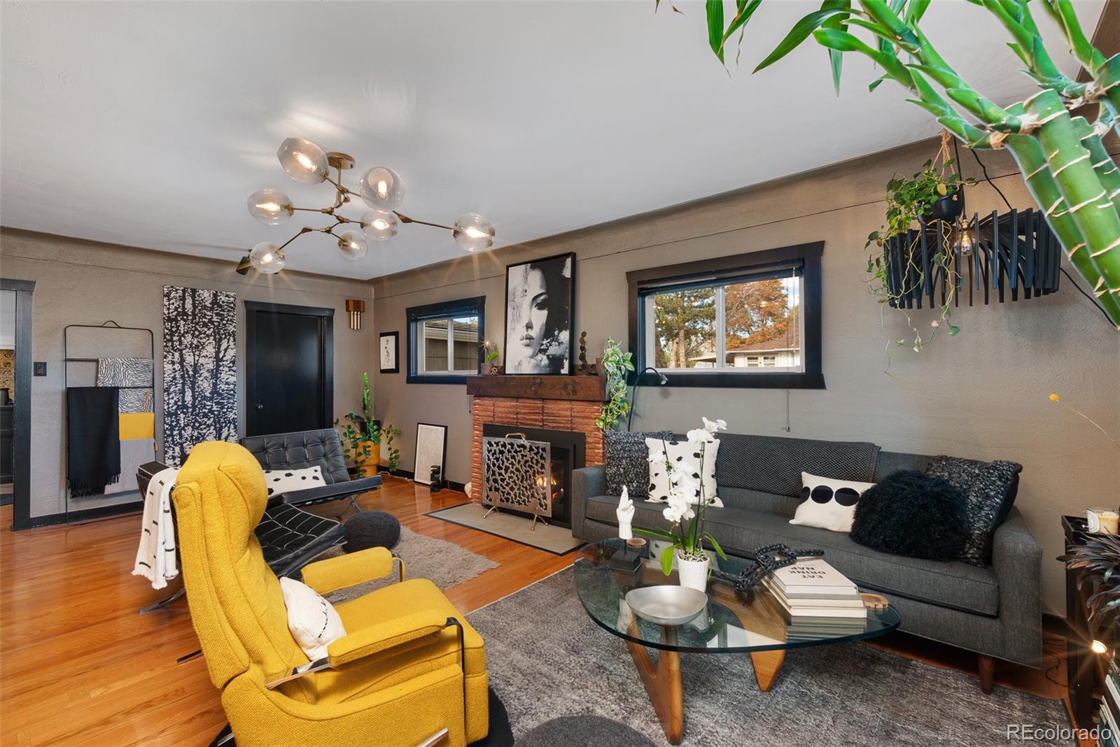 4401 S Delaware Street