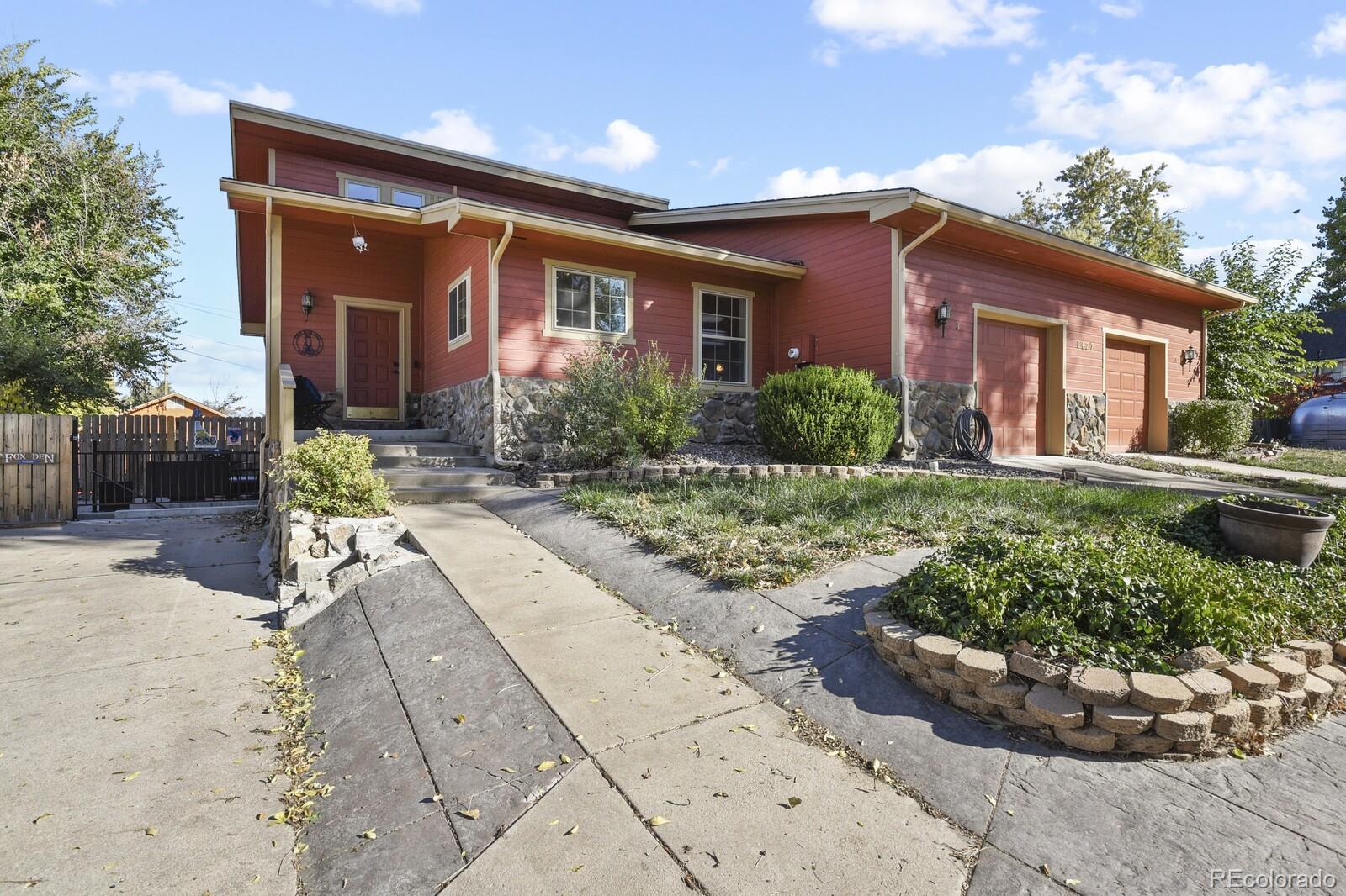 6427 Grandview Avenue Unit: A & B