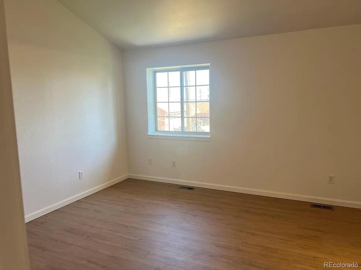 6427 Grandview Avenue Unit: A & B