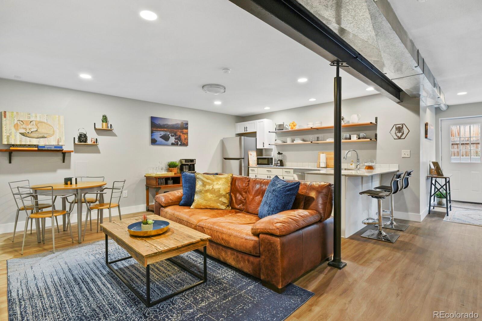 6427 Grandview Avenue Unit: A & B
