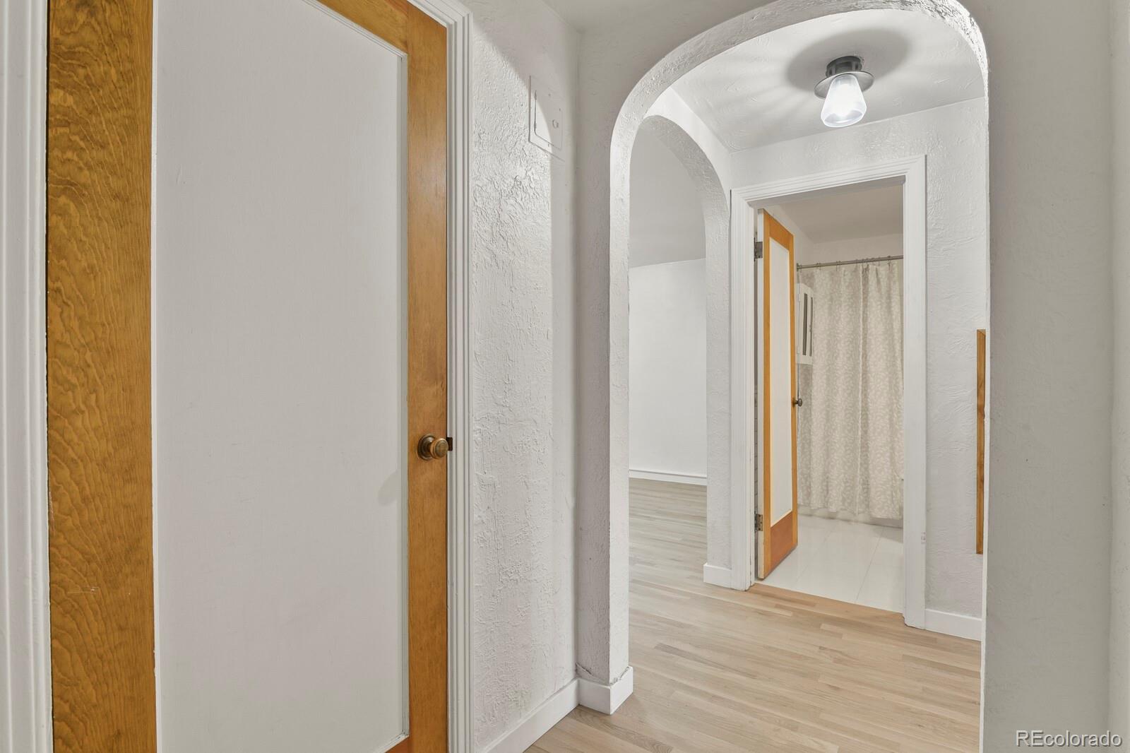 485 S Logan Street Unit: 11