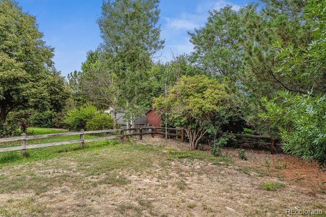 17331 E Lake Lane