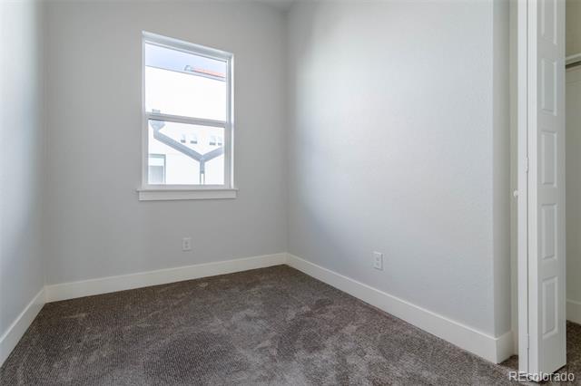 2350 Tremont Place Unit: 19