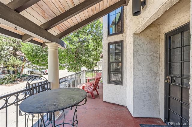 1600 S Quebec Way Unit: 8