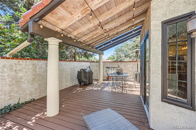 1600 S Quebec Way Unit: 8