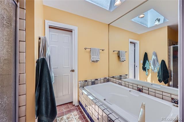 1600 S Quebec Way Unit: 8