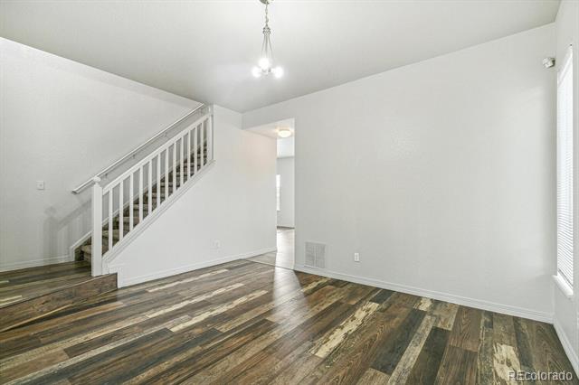15762 Olmsted Place