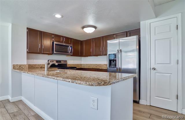 1025 Brittany Way