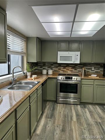 2490 S Worchester Court Unit: B