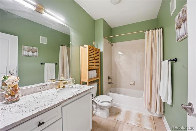 9079 E Panorama Circle Unit: 512