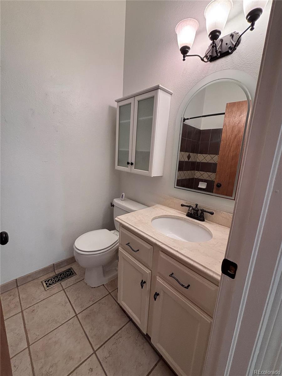 9610 W Chatfield Avenue Unit: F