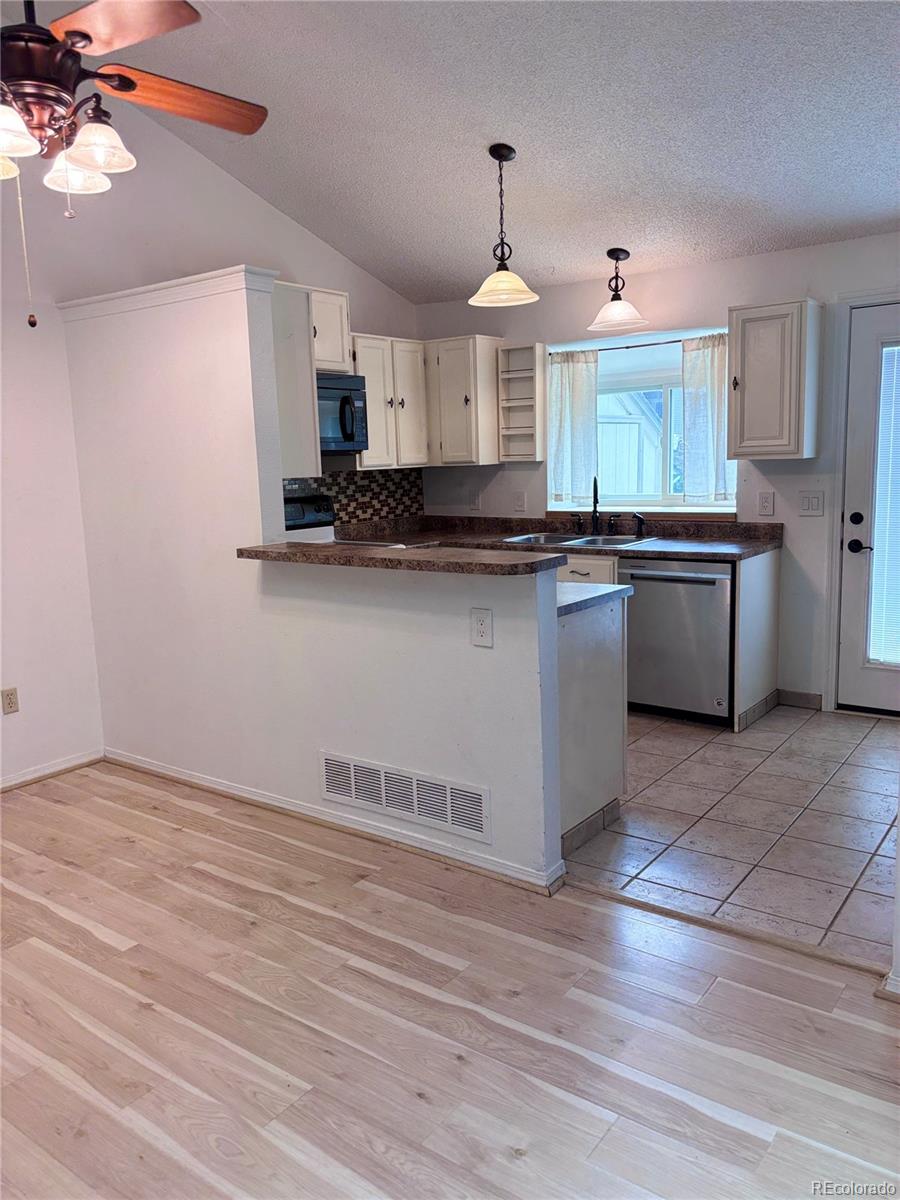 9610 W Chatfield Avenue Unit: F