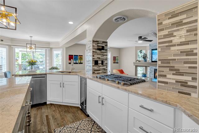 4529 Castle Lane