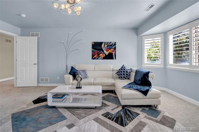 4529 Castle Lane
