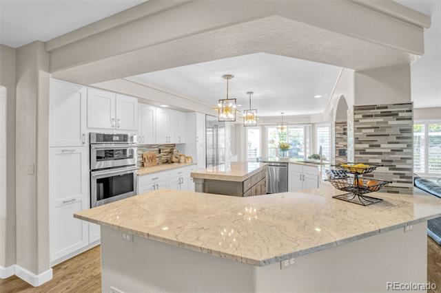 4529 Castle Lane