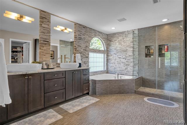 4529 Castle Lane