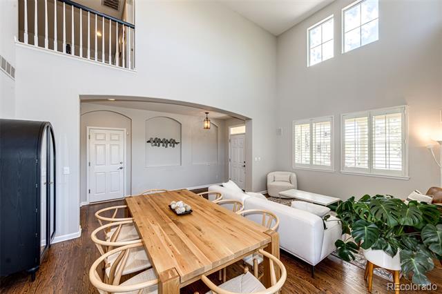 4970 Laurelglen Lane