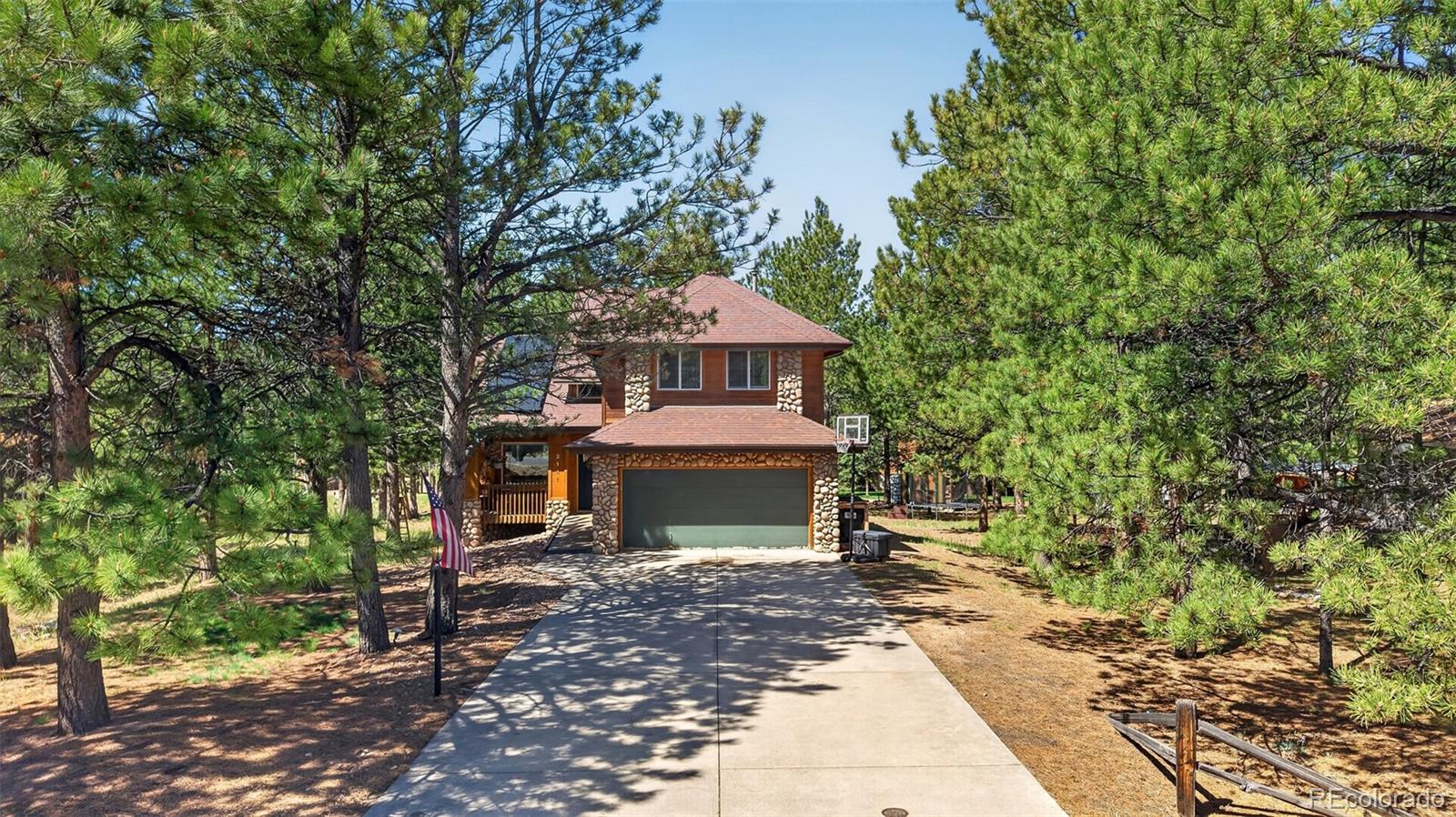2141 Valley View Drive