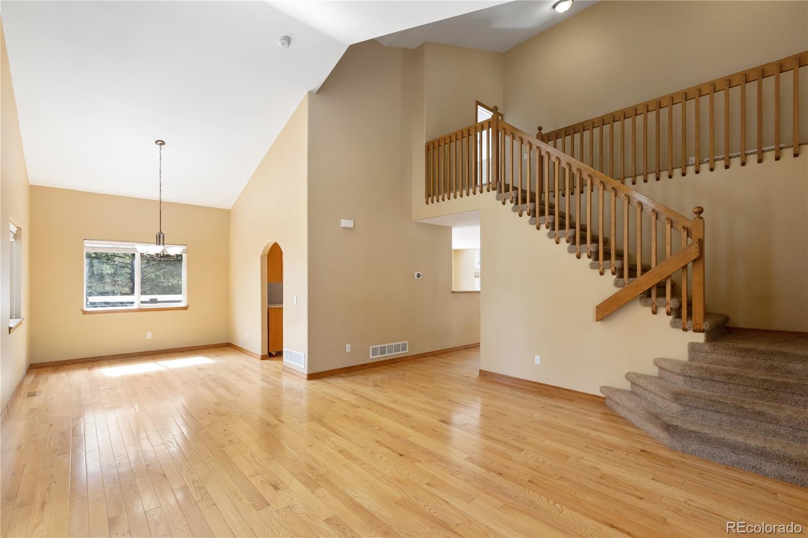 2141 Valley View Drive