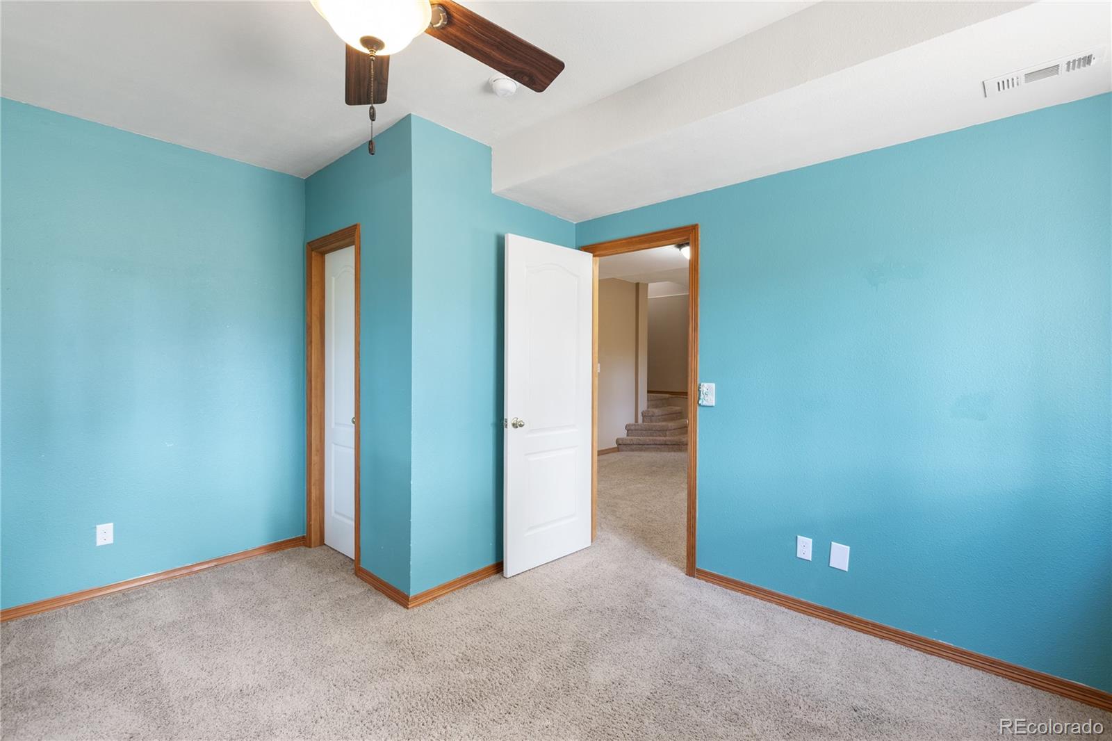 2141 Valley View Drive