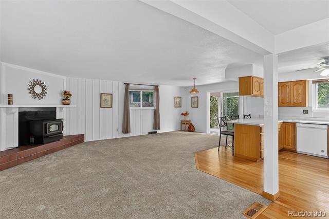 4964 W 61st Drive