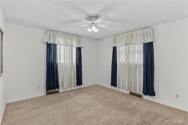 4964 W 61st Drive