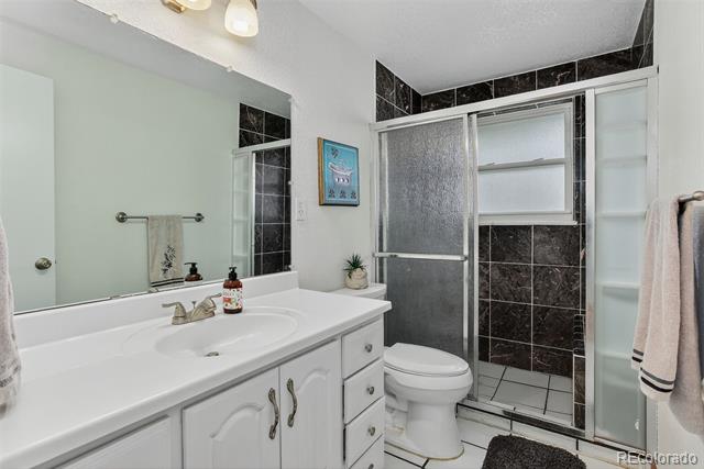 4964 W 61st Drive
