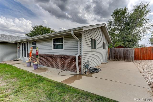 4964 W 61st Drive