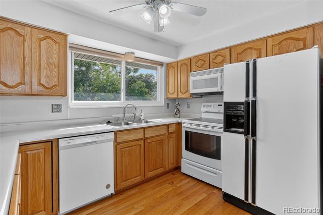4964 W 61st Drive