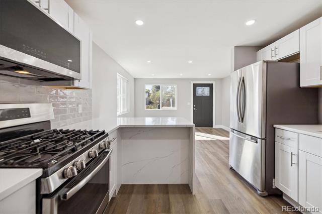 6875 Reno Drive