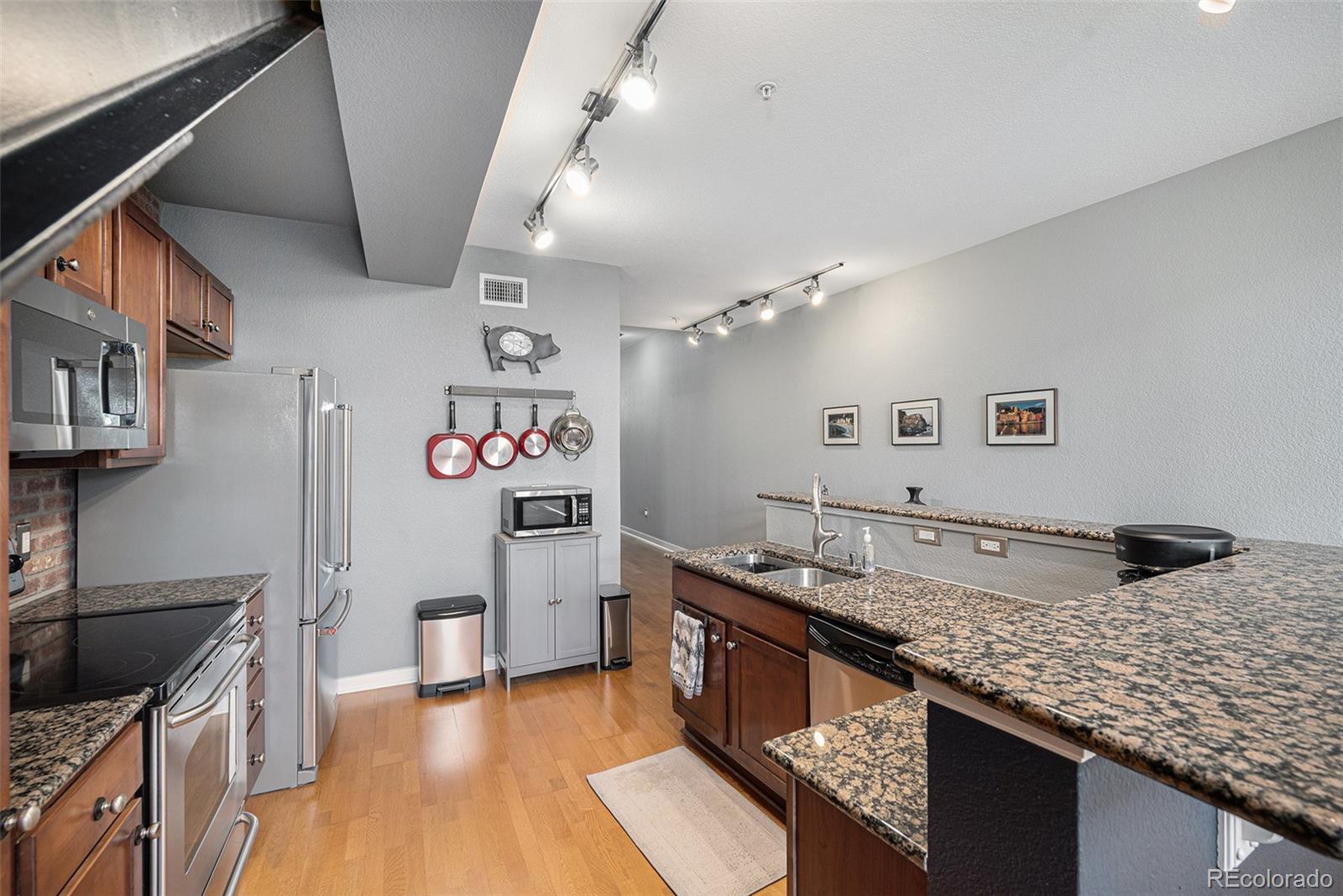 7240 W Custer Avenue Unit: 413