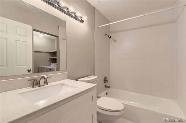 18043 E Ohio Avenue Unit: 202