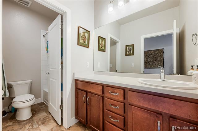 1877 W 137th Lane