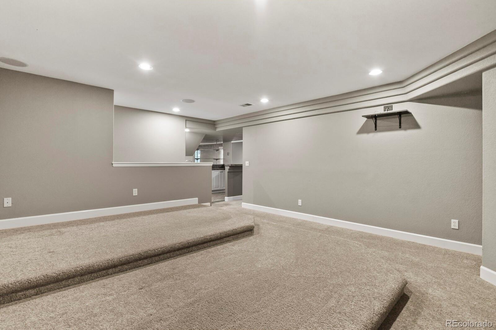 7351 Meadow View