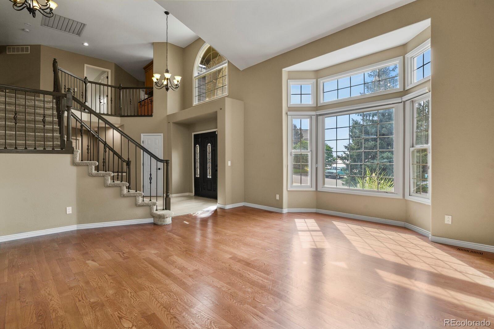 7351 Meadow View