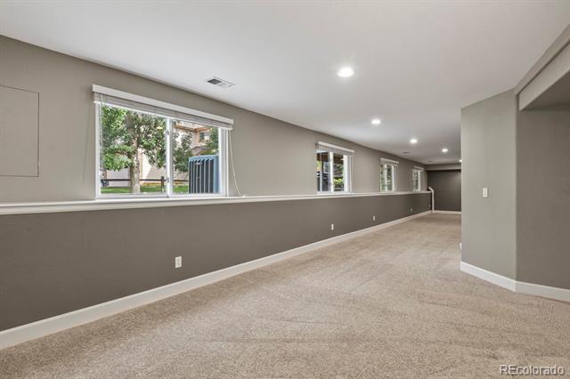 7351 Meadow View