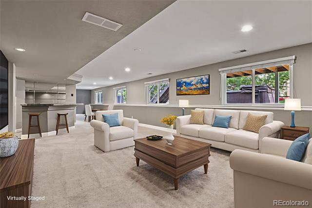 7351 Meadow View