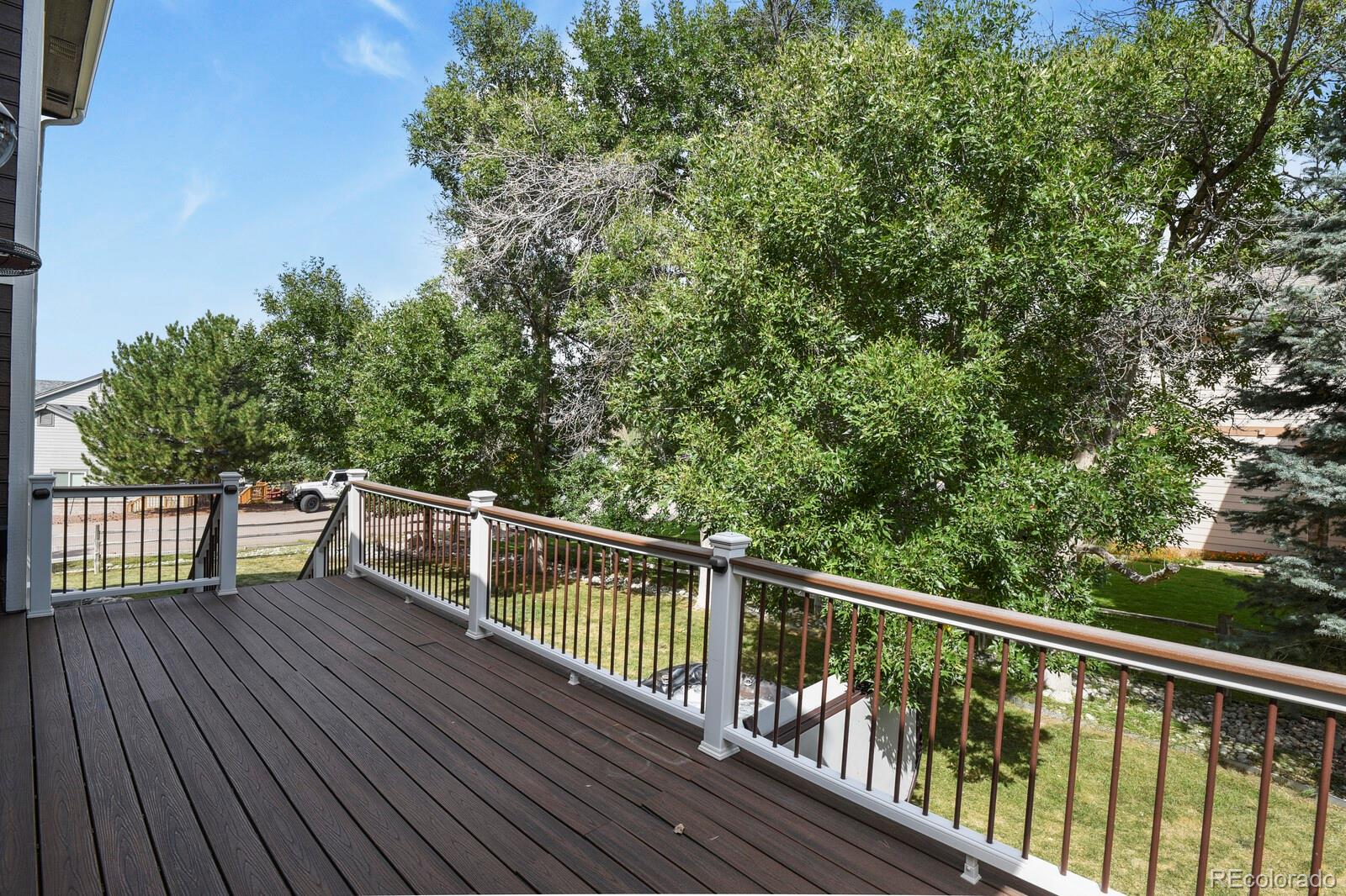 7351 Meadow View