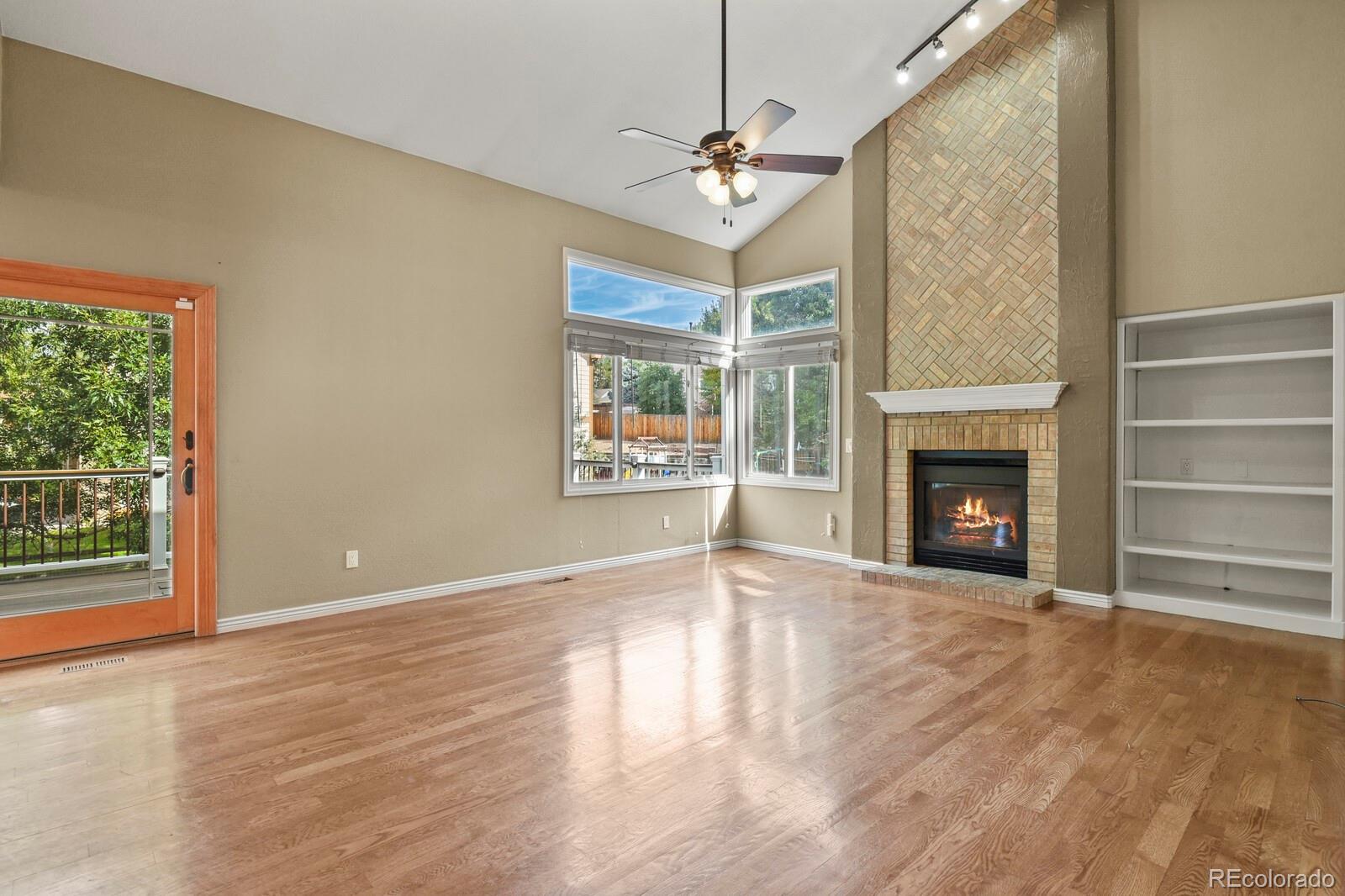 7351 Meadow View