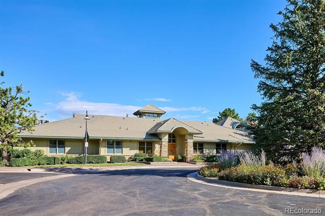 6581 W Alamo Drive