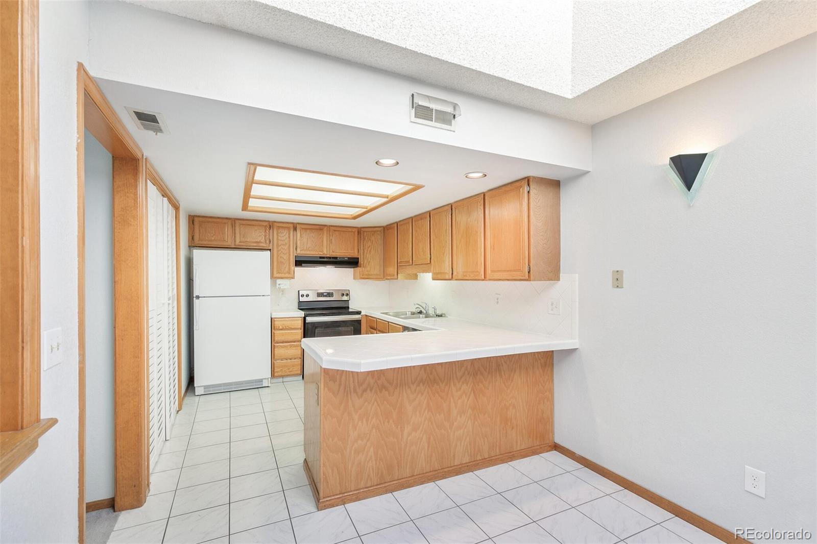 1350 S Idalia Street Unit: G