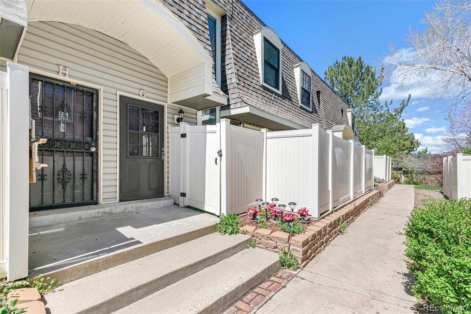 1350 S Idalia Street Unit: G