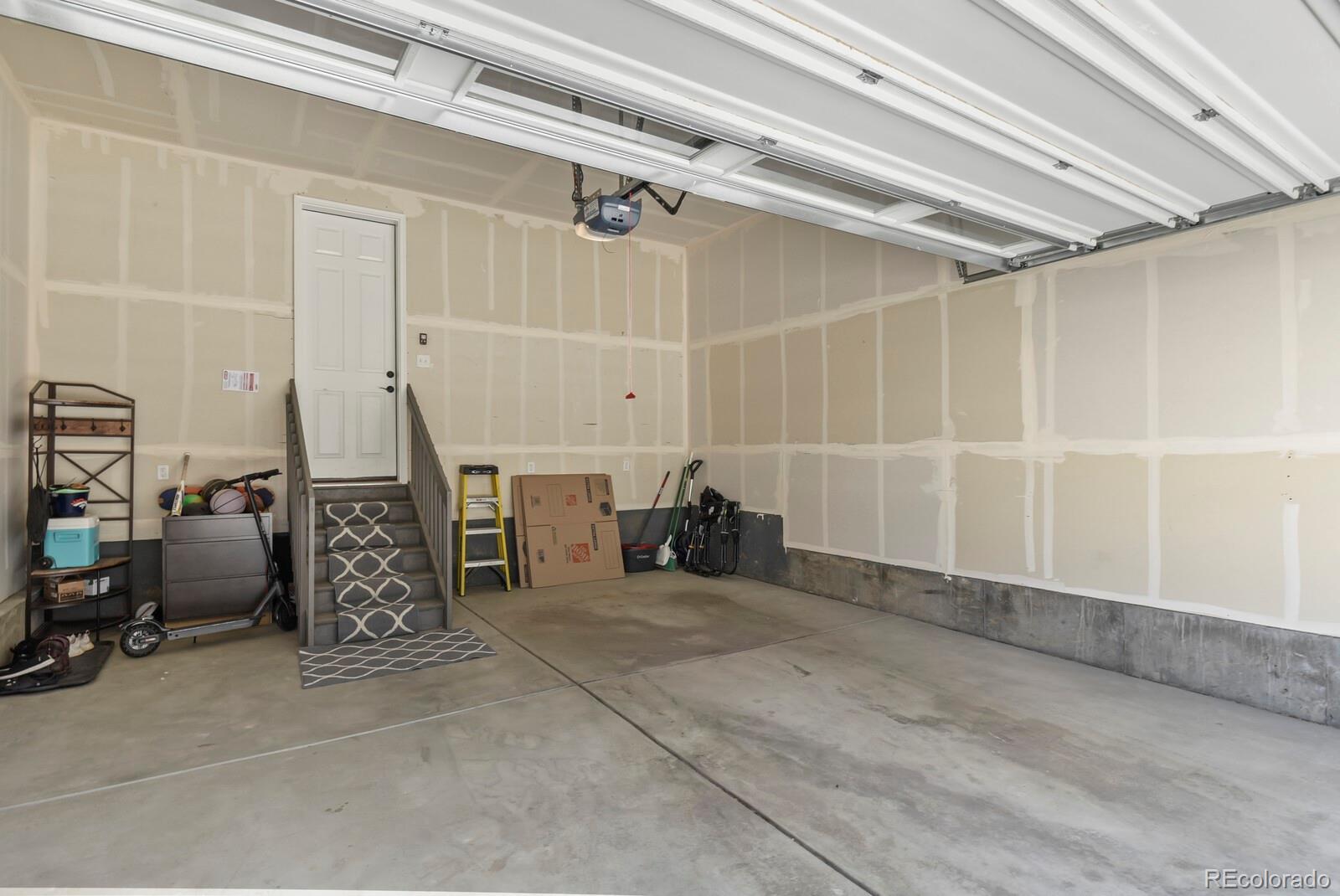 6107 Louisville Court