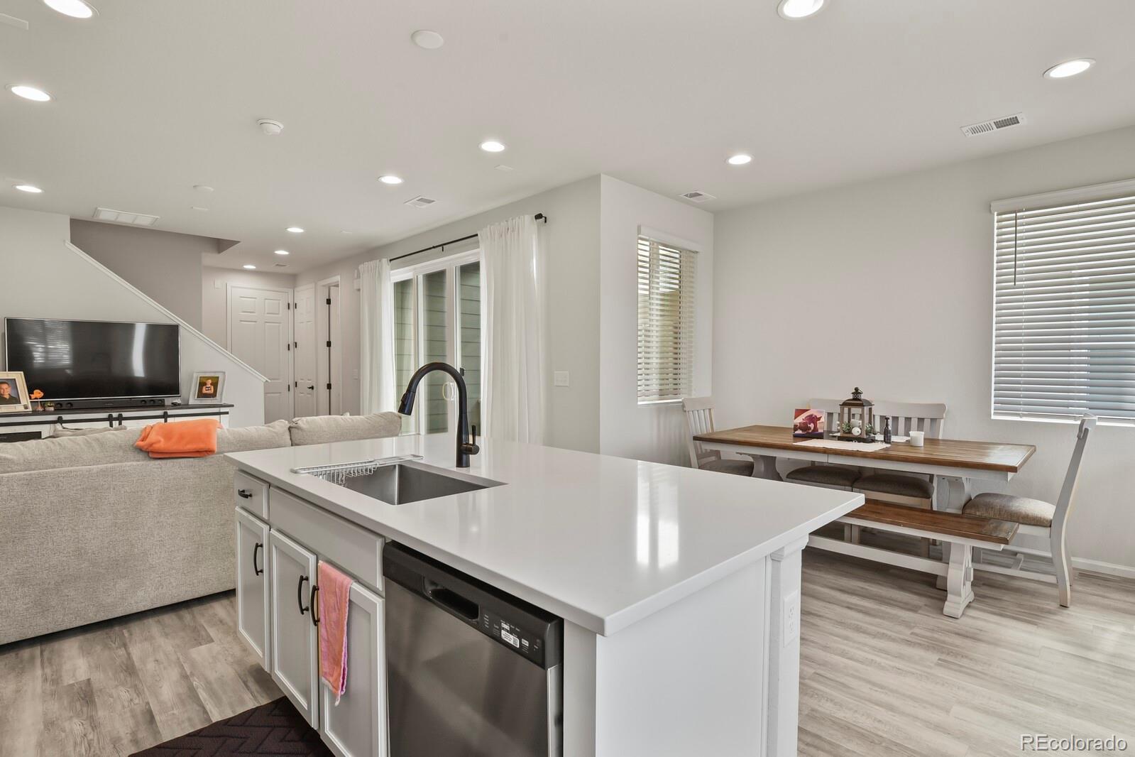 6107 Louisville Court