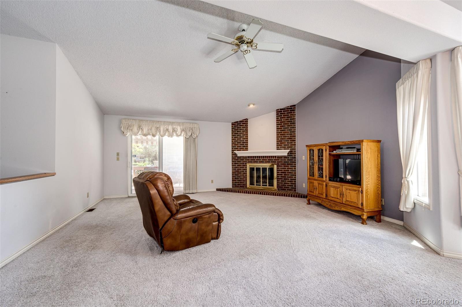 2566 S Independence Court