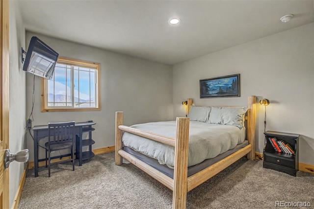 635 Wapiti Drive Unit: B