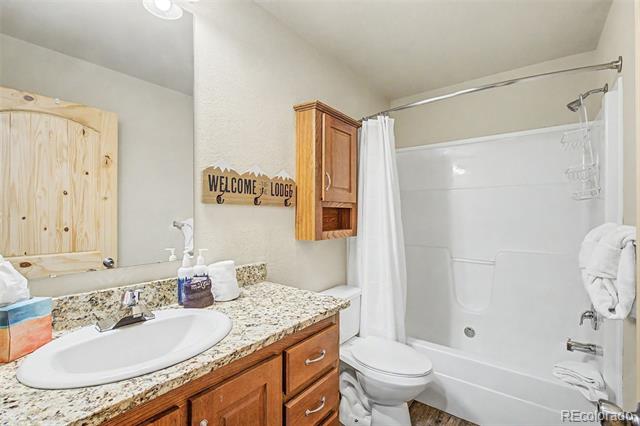 635 Wapiti Drive Unit: B