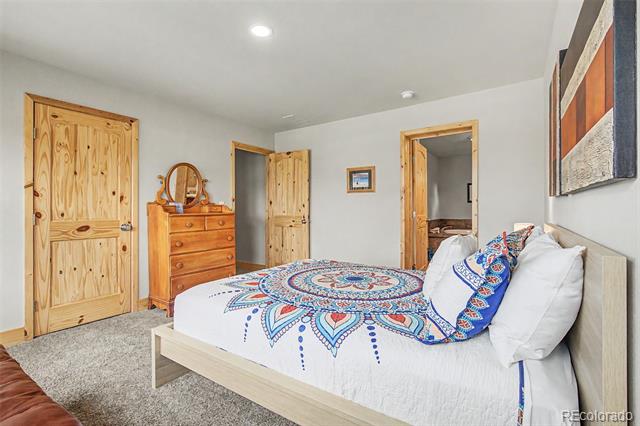 635 Wapiti Drive Unit: B