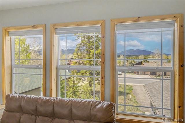635 Wapiti Drive Unit: B